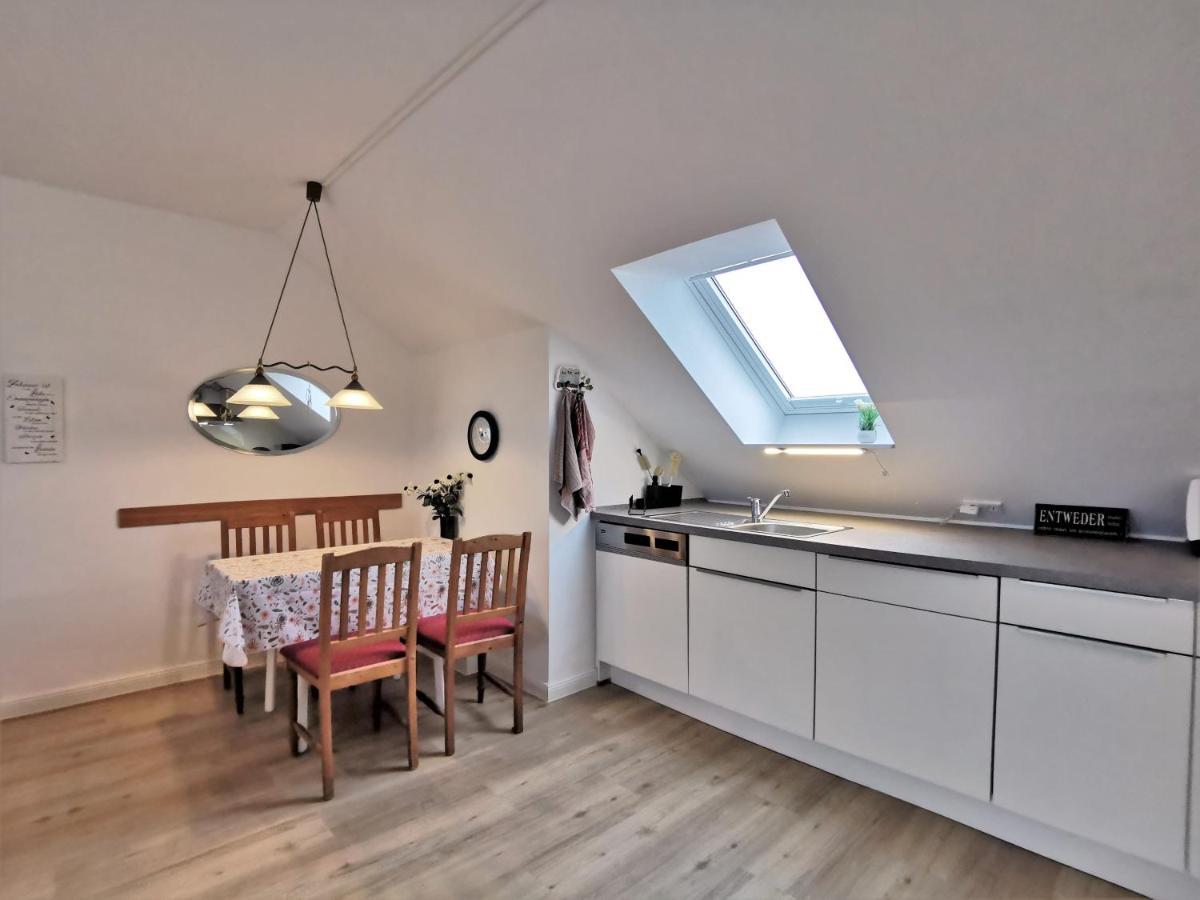 Scholz-Riewerts - Gemuetliches Apartment Mit Kueche Fuer 2 Personen Silberstedt ภายนอก รูปภาพ